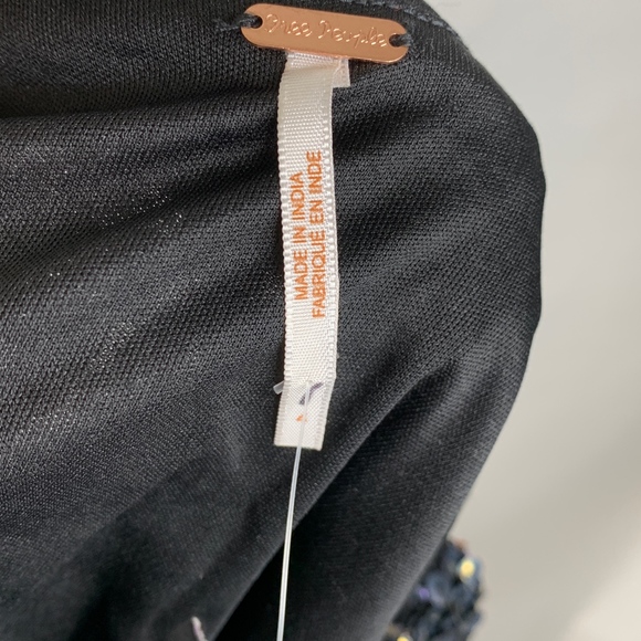 NEW • FREE PEOPLE • Sequin Mini Skirt • 4 - Picture 5 of 6